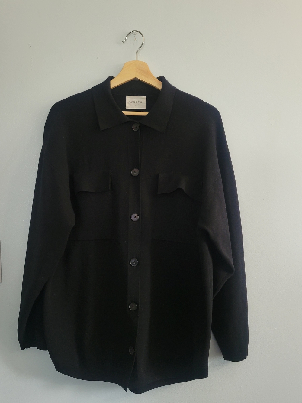 ARITZIA Wilfred Free Ronnie Sweater Sz M Button-Front Minimalist Quiet Luxury - Picture 3 of 14